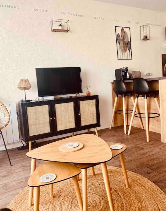 Studio Entre Mer Et Dunes Avec Balcon Vue Laterale Mer 50M Plage Pour 3 Pers Wifi Menage Compris Fort-Mahon-Plage Exterior photo