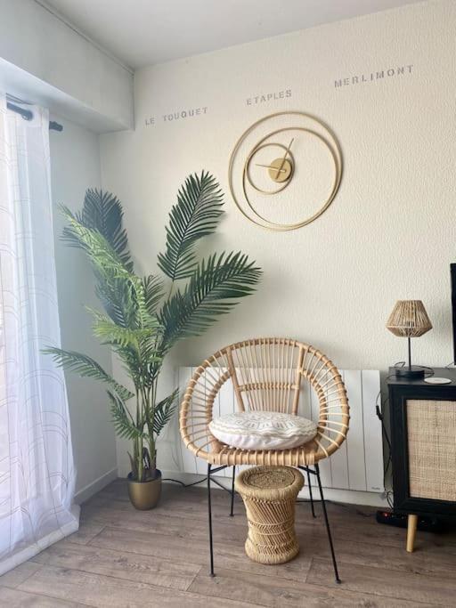 Studio Entre Mer Et Dunes Avec Balcon Vue Laterale Mer 50M Plage Pour 3 Pers Wifi Menage Compris Fort-Mahon-Plage Exterior photo